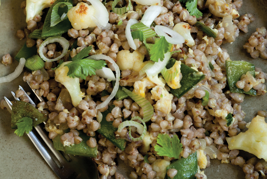 buckwheat fried eggs and vegetables